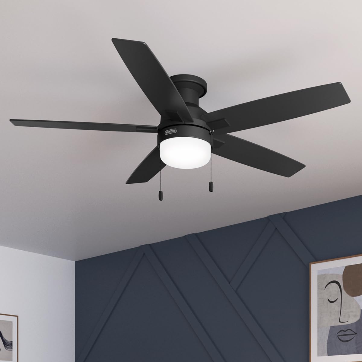 Hunter Fan 52 Inch Matte Black Ceiling Fan with Light and Pull Chain, Low Profile Fan for Bedroom, Living Room, Dining Room, Kitchen, Office (Renewed)