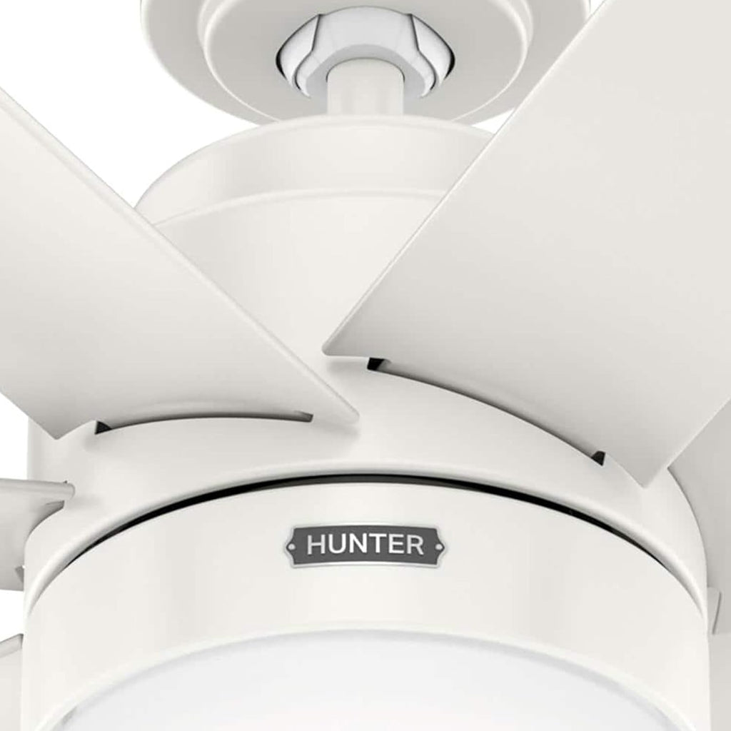 Hunter Fan 52 inch Indoor/Outdoor Fresh White Ceiling Fan with Light and Remote Control for Bedroom, Living Room, Dining Room, Kitchen, Office, Patio, CC5C23C75 (Renewed)