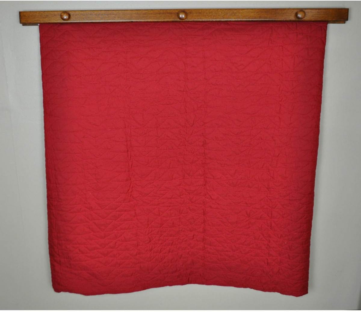 RRD Quilt Hanger for Wall for Display - Amish Made Wooden Quilt Rack Wall Mount - Rustic Tapestry Quilt Wall Hangers (Maple Wood, Ebony Stain, 72' Long)