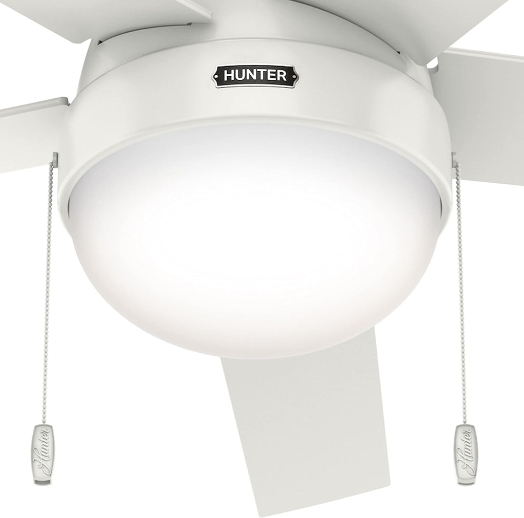 Hunter Fan 52 inch Contemporary Fresh White Finish Indoor Ceiling Fan with LED Light Kit and Pull Chain, Holiday gift for Bedroom, Living Room/Family Room, Dining Room, Kitchen, Office (Renewed)