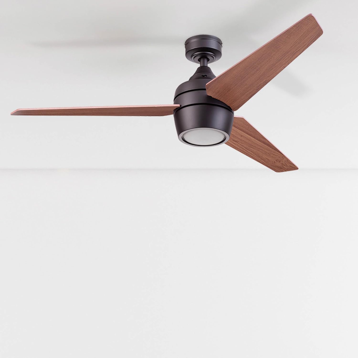 Honeywell Ceiling Fans Eamon Modern 52 Inch Ceiling Fan with Light, LED Fan with Remote Control, Indoor Fan, 3 Contemporary Blades with Maple and Black Wood Finish Options, Bronze (51922-01)