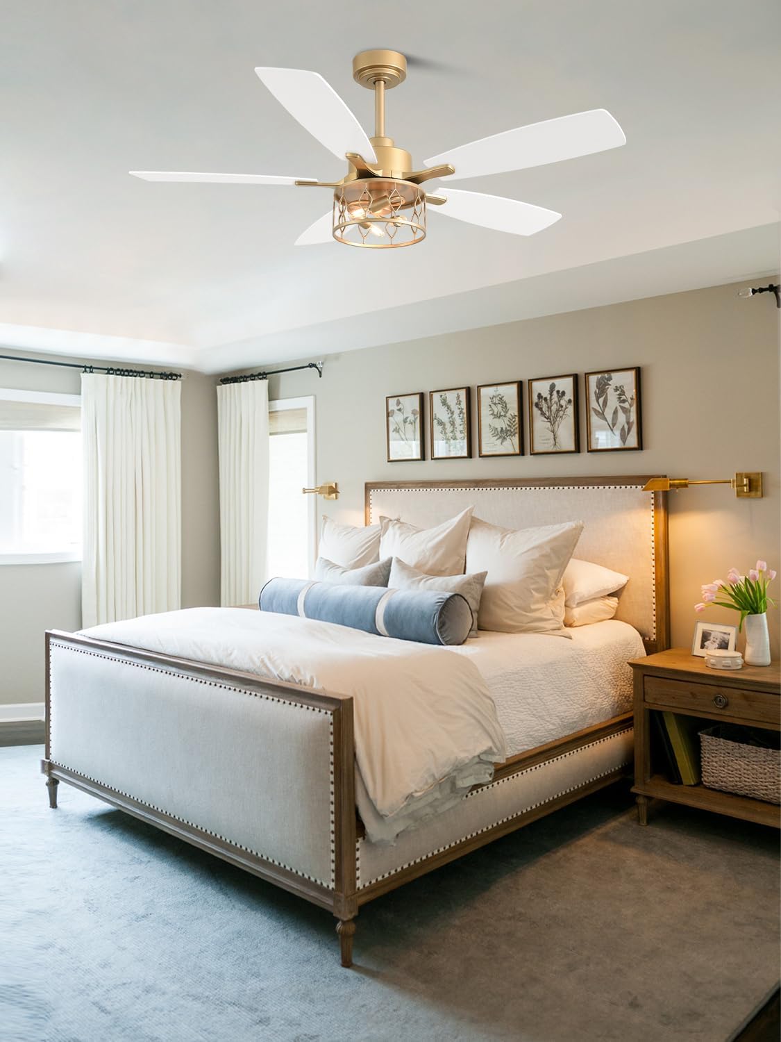 52 Inch Modern Ceiling Fan with Light White and Gold Ceiling Fan Quiet and Reversible DC Motor Chandelier Fan for Living Room Bedroom Patio