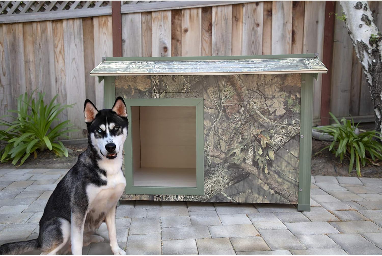 New Age Pet ECOFLEX Thermocore Dog House - Mossy Oak®