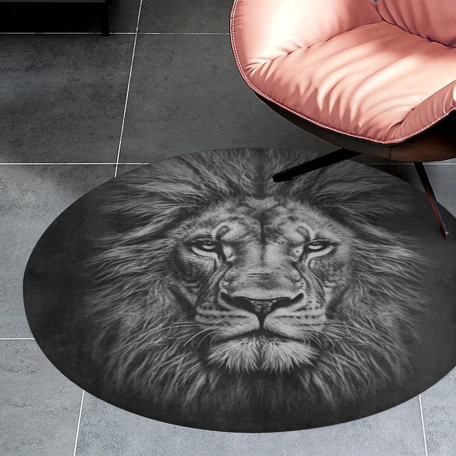 Black and White Lion Head Coral Velvet Round Floor Mat Non-Slip Bath Rug Floor Covering for Bathroom Vanity Guest Suite & Vacation Home