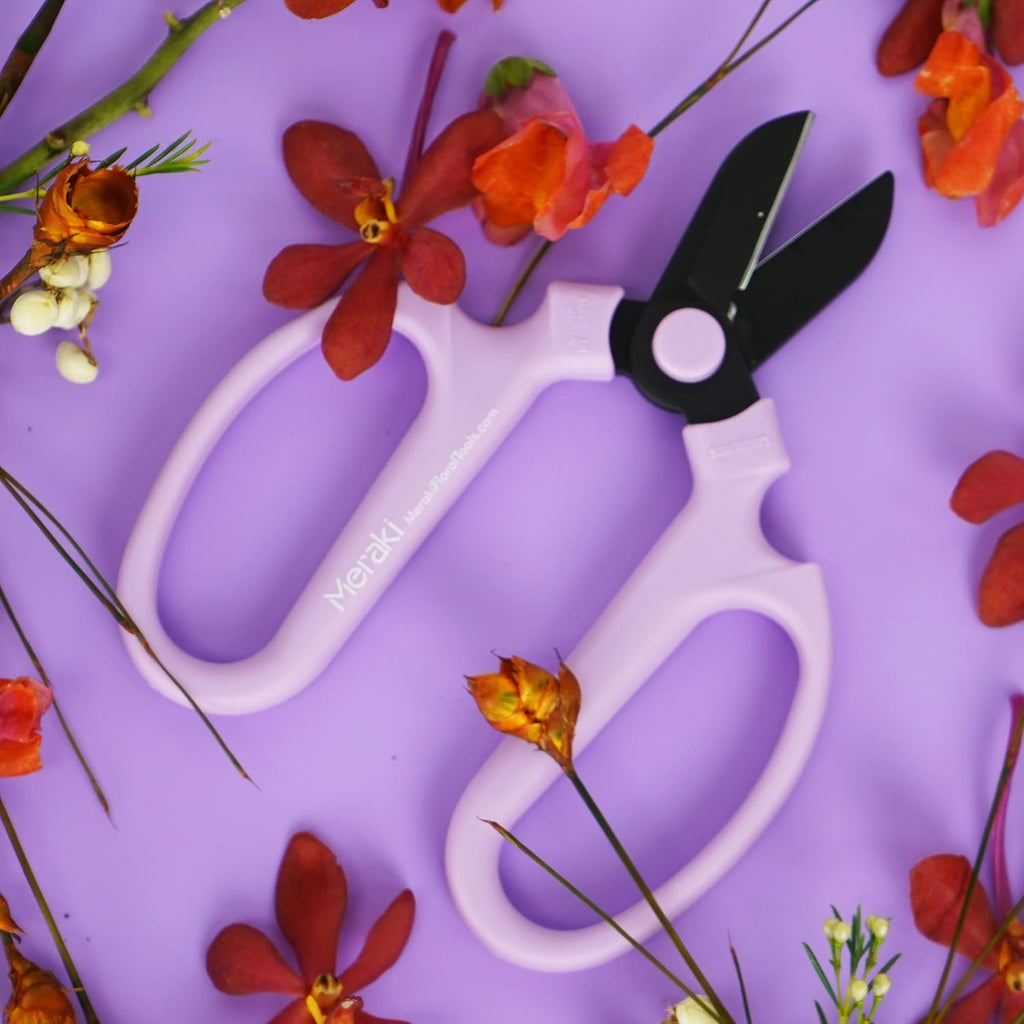 Flower Scissors Set Of 3 Carbon Steel Blades, 3 Sizes In Cool Analogous Colors
