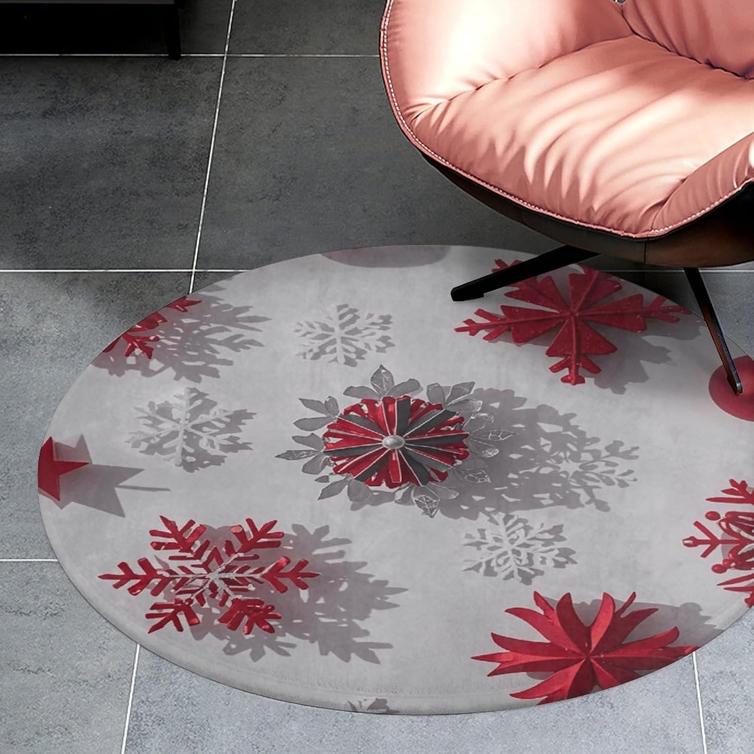Christmas Red and Gray Snowflakes Coral Velvet Round Floor Mat Non-Slip Bath Rug Floor Covering for Bathroom Vanity Guest Suite & Vacation Home