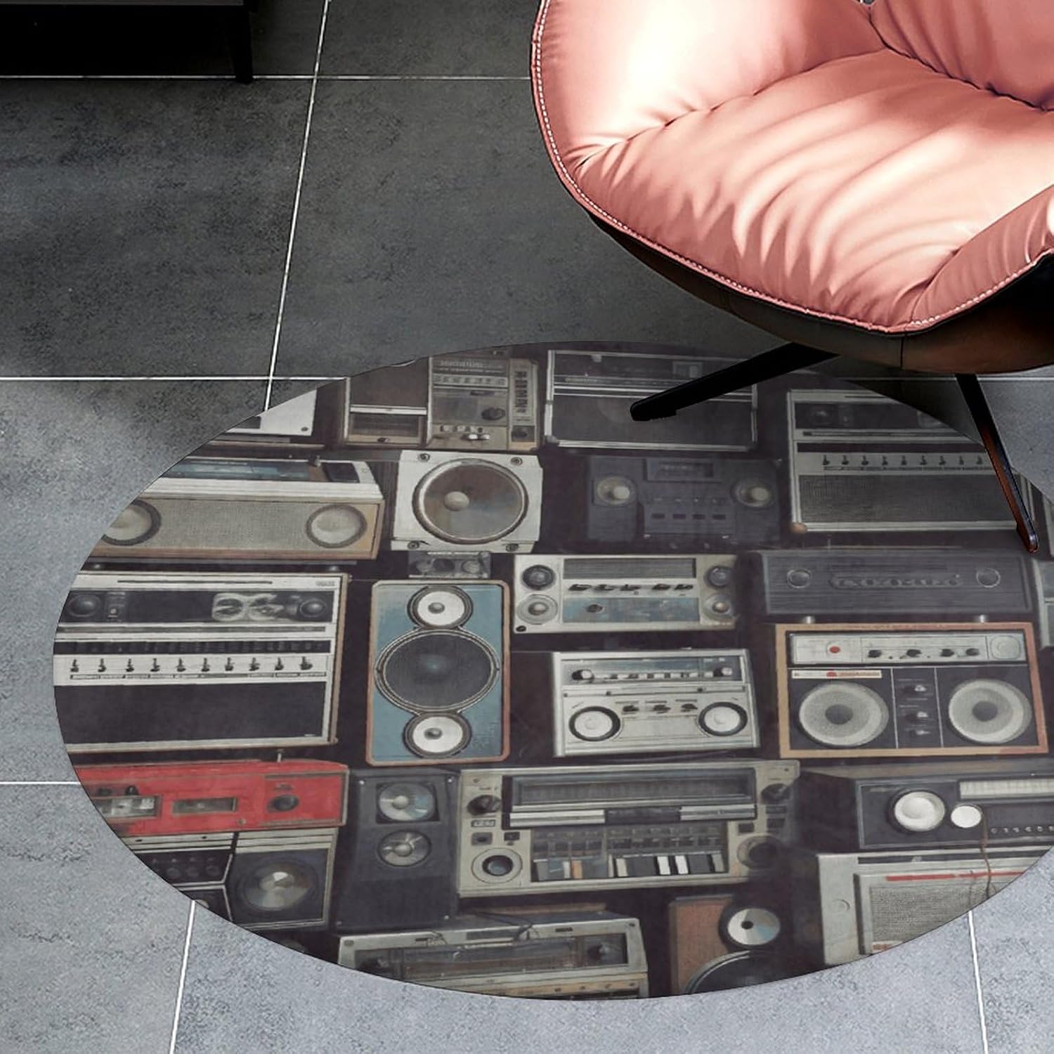 Vintage Wall of Radio Boombox Coral Velvet Round Floor Mat Non-Slip Bath Rug Floor Covering for Bathroom Vanity Guest Suite & Vacation Home