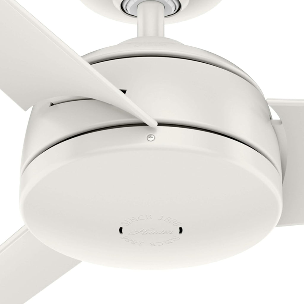 Hunter Fan 52 inch Ceiling Fan with No Light, Outdoor or Indoor White Ceiling Fan for Porch, Living Room, Office, Kitchen, Garage, 3 Blades (Renewed)