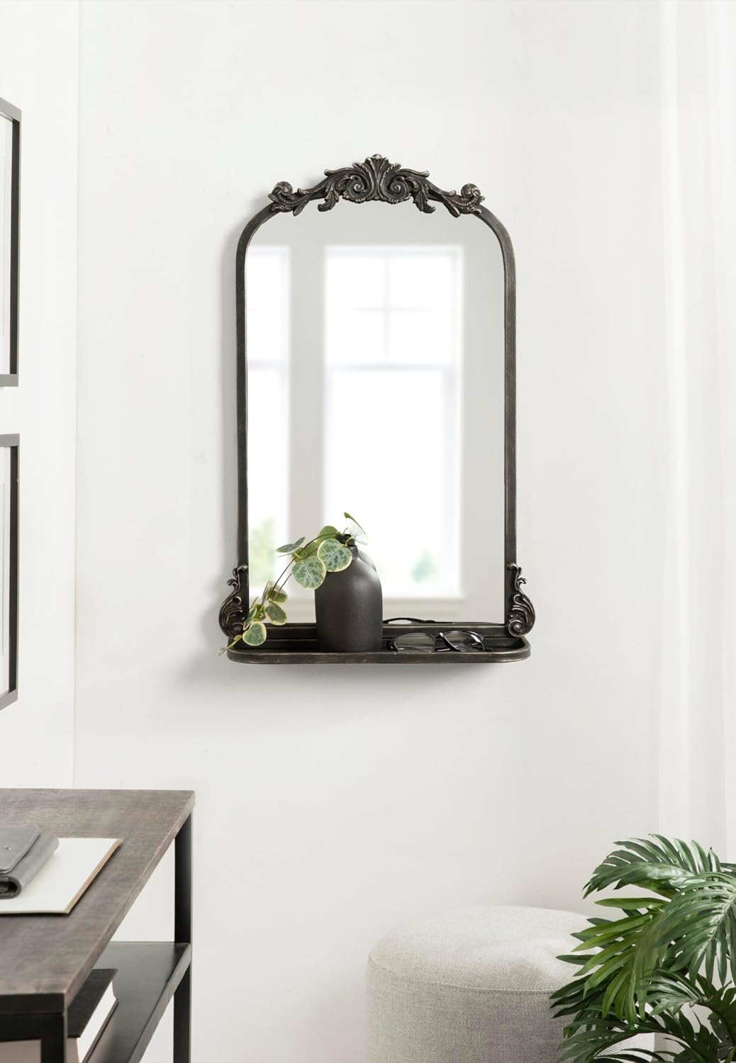 Kate and Laurel Arendahl Traditional Vintage Arch Mirror with Shelf, 16 x 25, Black, Baroque Antique Arched Wall Mirror with Functional Shelf and Ornate Frame