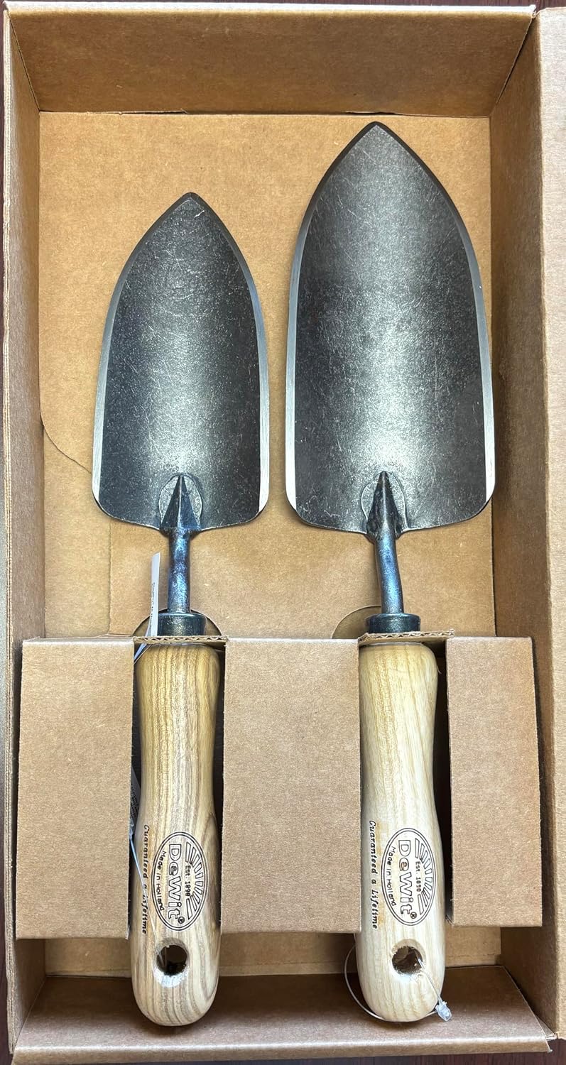 Dewit 2-Piece Tool Gift Set with 2 Sizes of Forged Trowel