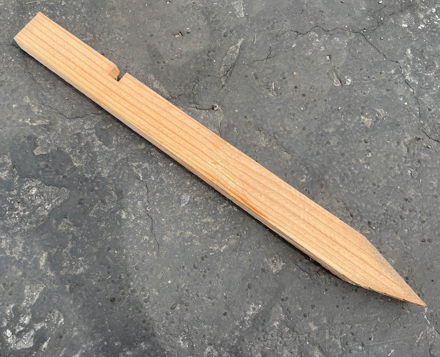 Sandbaggy 24' Erosion Control Wood Stakes with Notch - 100% Biodegradable - Chisel Point, Douglas Fir Wood - Made in The USA (2500)