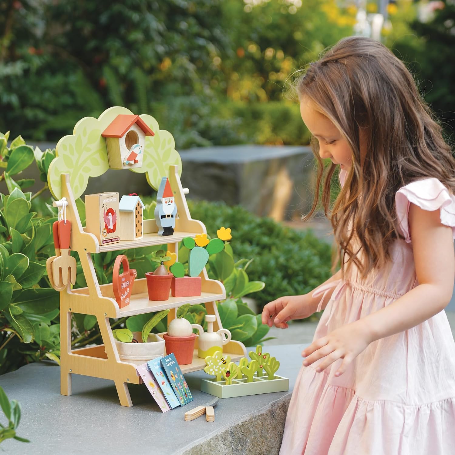 Tender Leaf Toys - Garden Centre - Wood Pretend Play Gardening Set Including Tools, Bird House, Gnomes and Accessories - Encourages Imaginative Play, Improves Language and Fine Motor Skills - Age 3+