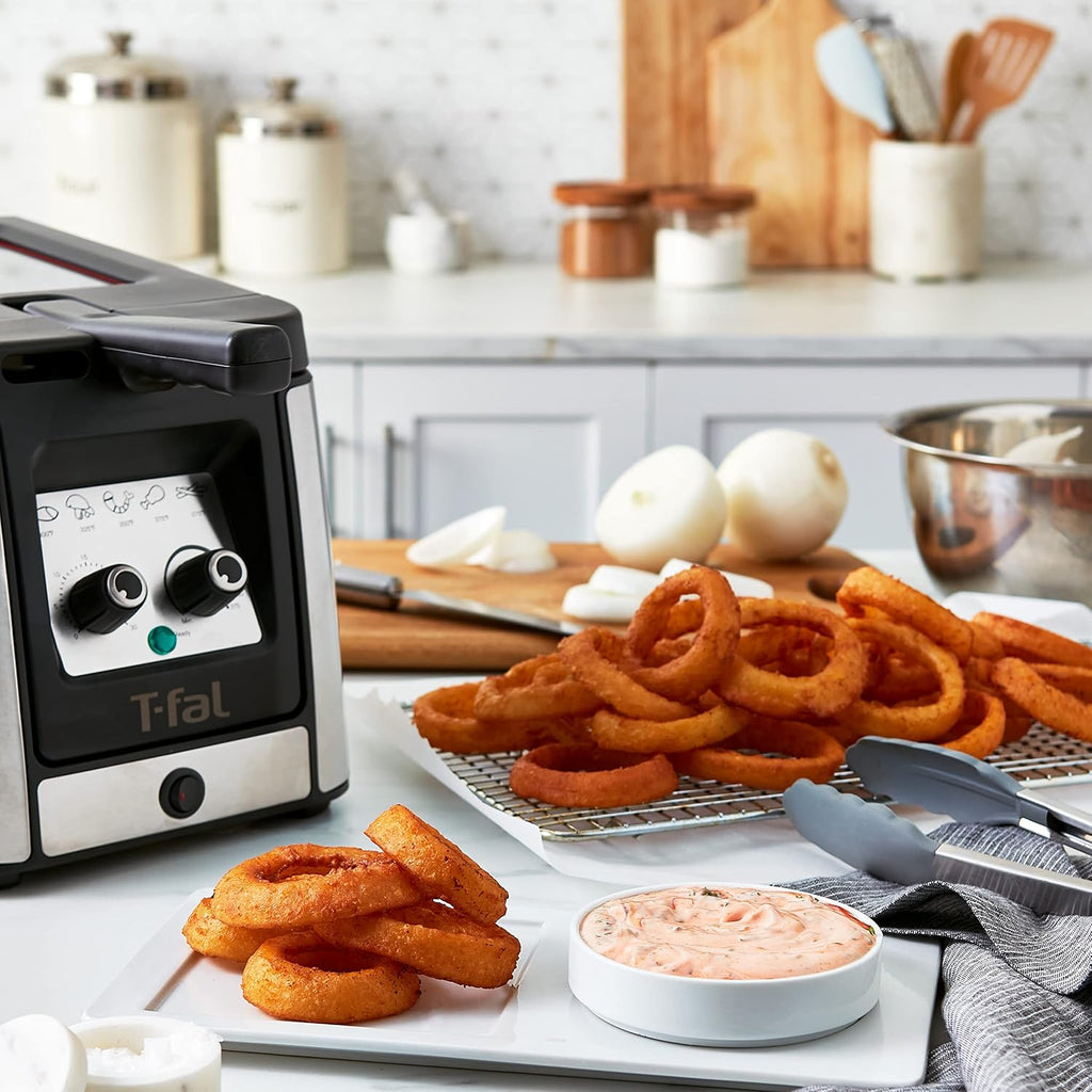 T-fal Deep Fryer with Basket, Electrics Stainless Steel 3.5 Liter Oil Capacity, 2.6 Pound Food Capacity 1800 Watts Easy Clean, Temp Control, Digital Timer, Oil Filtration, Dishwasher Safe Parts Silver