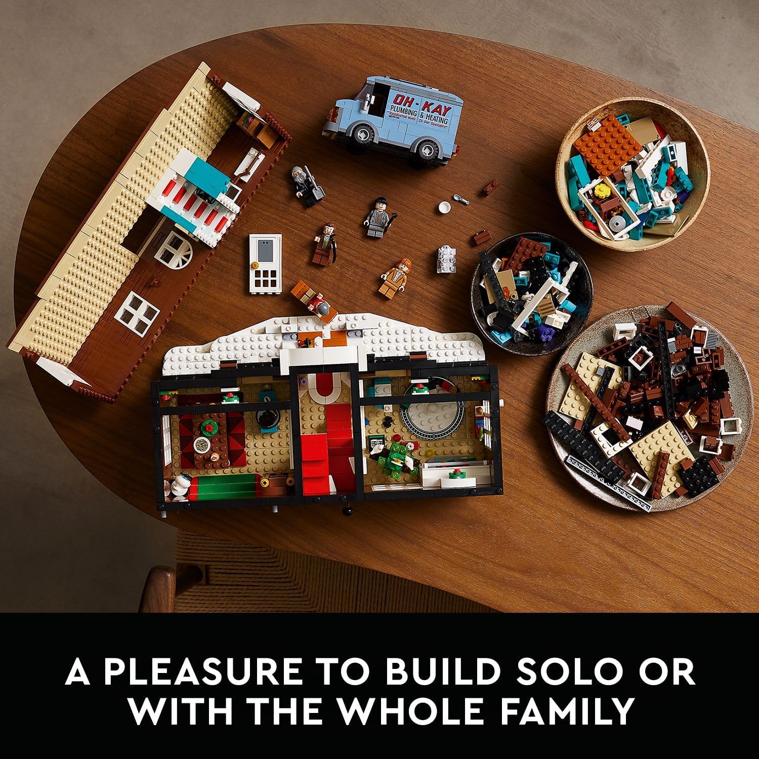 LEGO Ideas Home Alone McCallisters' House Building Set for Adults - Collectible Movie Model Kit for Office or Bookshelf Decor - Gift for Holidays or Birthdays - W/ 5 Minifigures - 21330