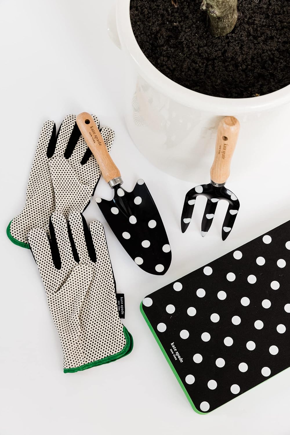 kate spade new york Gardening Bundle with Watering Can, Hand Rake and Trowel, Kneeler Pad, and Garden Gloves (Picture Dot)