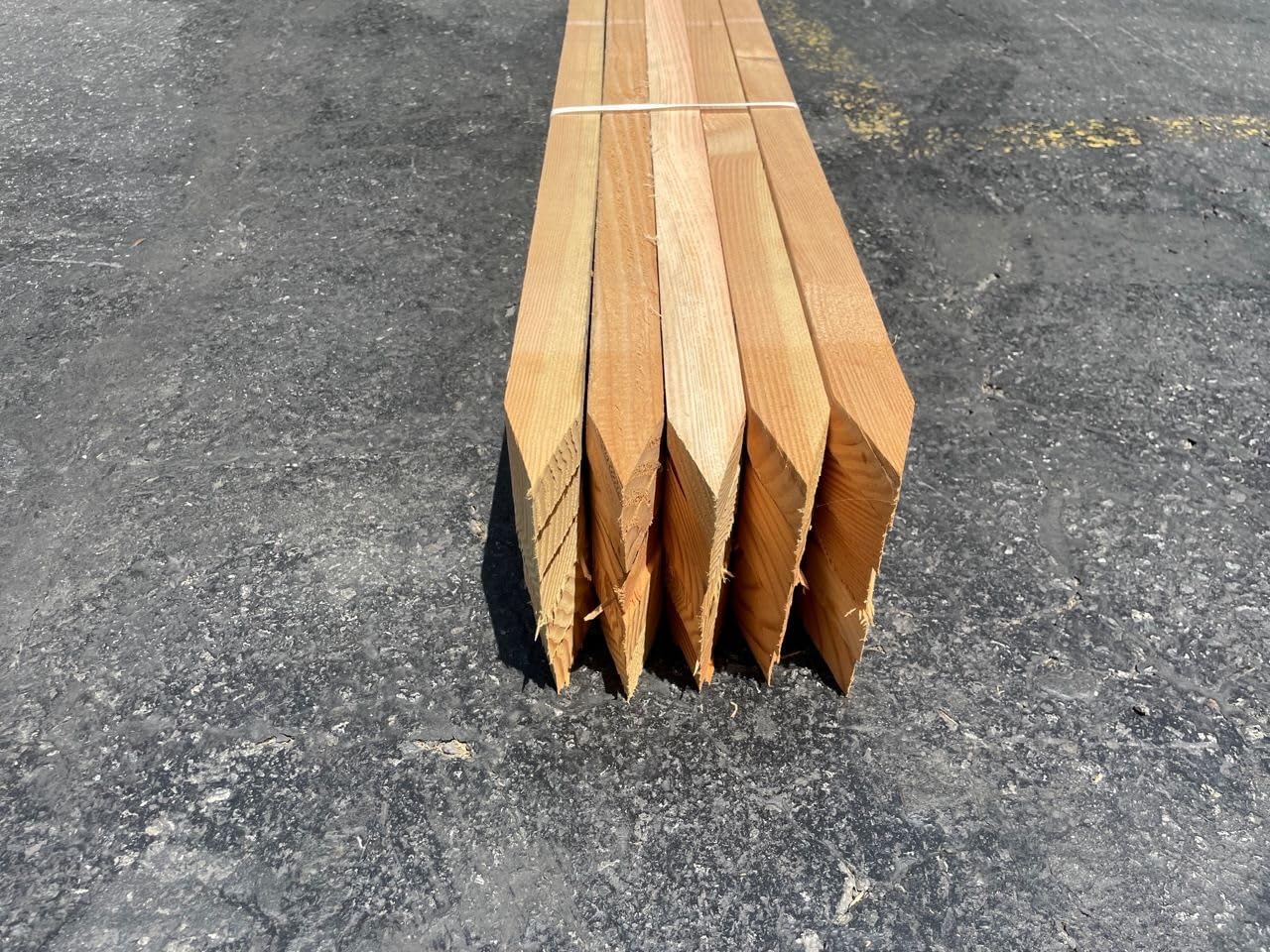 Sandbaggy 48' Wooden Grading Stakes - Made in The USA - 2' Thick Heavy Duty for Construction, Gardening, Surveying, Concrete Forms - Douglas Fir Wood (750 Stakes - 1 Pallet, 2' x 2' x 48')