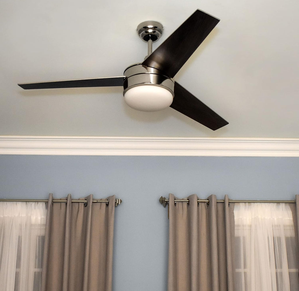 Maxim Basic-Max - 52 Inch Indoor Ceiling Fan with Light Kit III