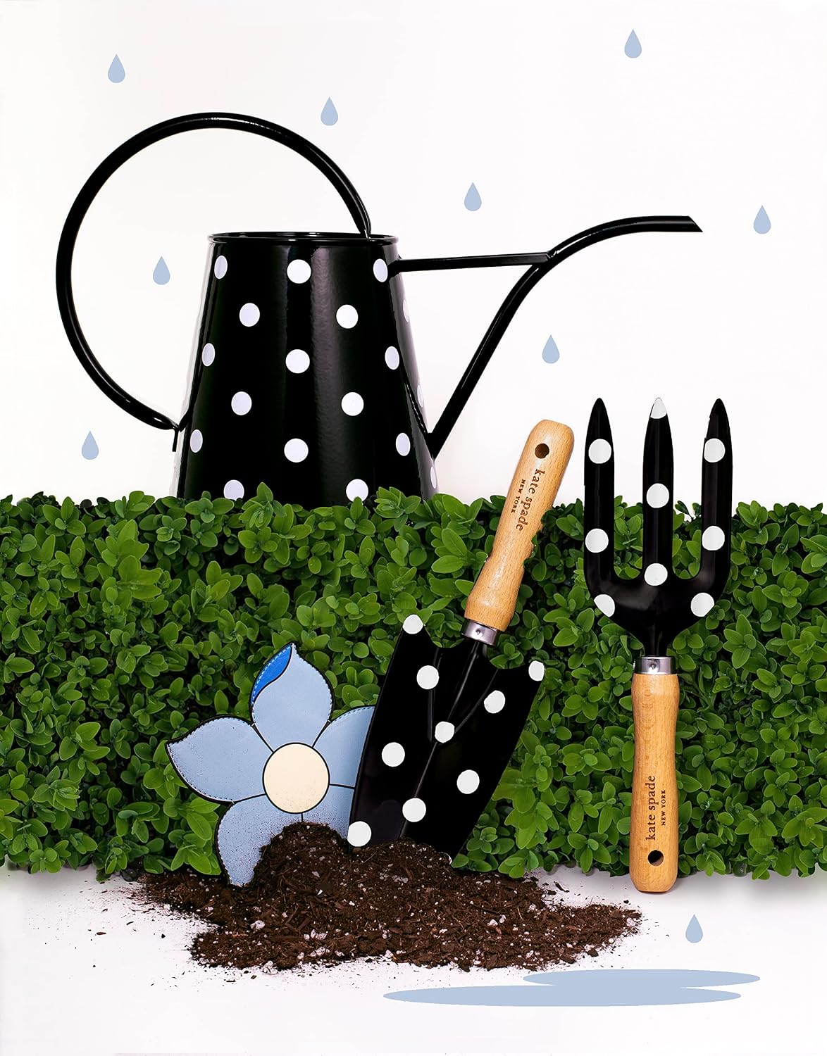 kate spade new york Gardening Bundle with Watering Can, Hand Rake and Trowel, Kneeler Pad, and Garden Gloves (Picture Dot)