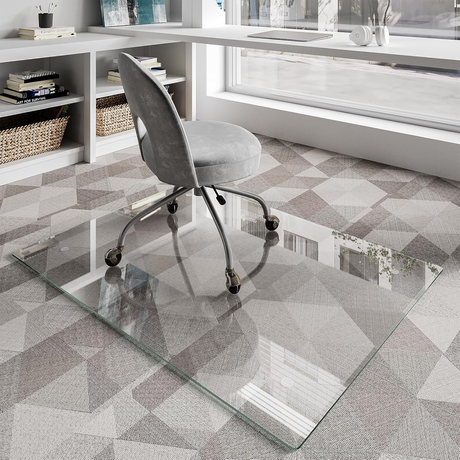 Koonmi Glass Chair Mat for Carpet, 36'x48' Tempered Glass Office Chair Mat, Glass Floor Mats with Rounded and Polished Edges, Desk Chair Mats with 4 Anti-Slip Pads for Hardwood Floor, Carpet