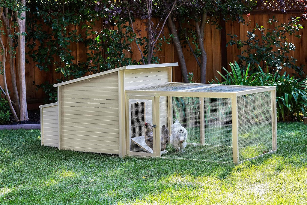 New Age Pet ECOFLEX Jumbo Fontana Chicken Pen - Eco-Friendly, Non-Toxic, Durable Outdoor Enclosure with Stainless Steel Wire, Predator-Resistant Lock, Easy No-Tool Assembly, 10-Year Warranty